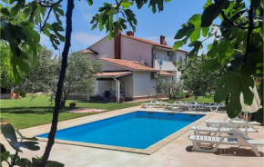 2 Bedroom Amazing Home In Medulin